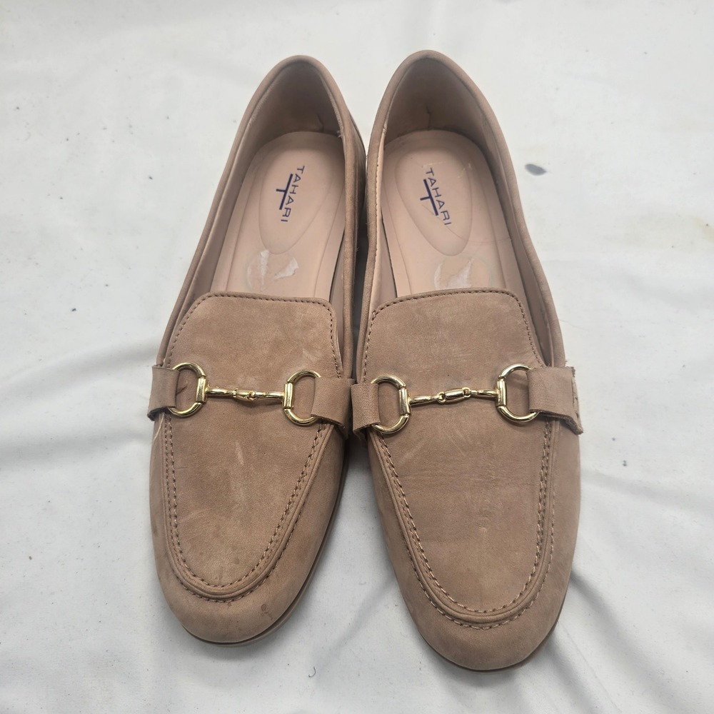 Tahari Bit Loafer Shoes Women 8 Tan Beige Faux Suede Classic Preppy Officecore
